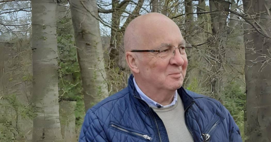 Man bos blij wandelen zonder overactieve blaas, palsdrang of urge incontinentie